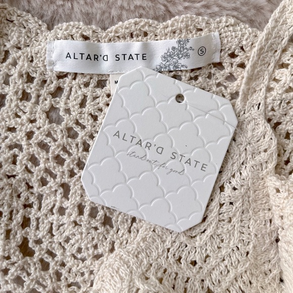 NWT Altar’d State Crochet Floral Tank Top Ivory Size S - Picture 6 of 8